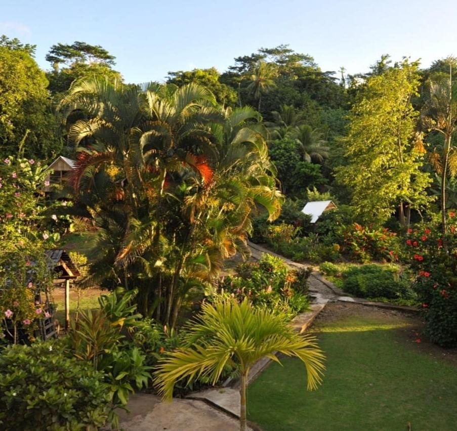Huahine Manta Lodge Avec 4X4 Optionnel Haapu エクステリア 写真